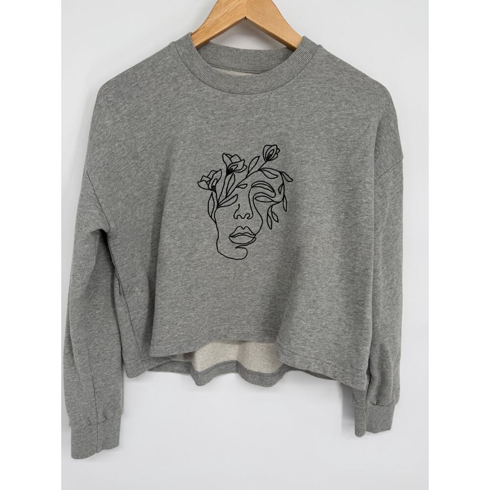 Happy Earth Sweatshirt Women’s Small She Blooms Organic Embroidered Gray Cropped